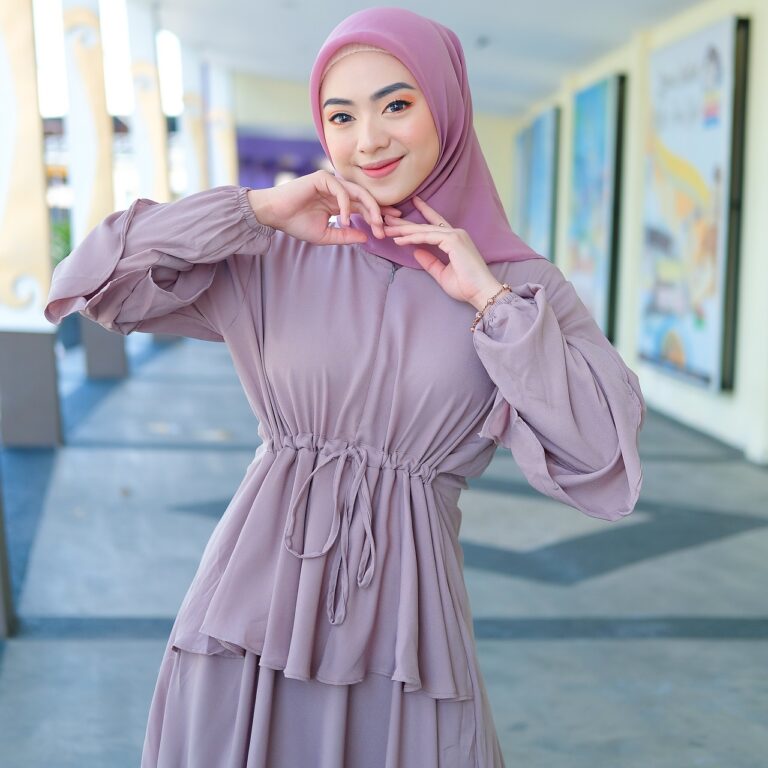 Fashion and Urbanization: Street Style Trends in Metropolises